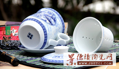 景德镇陶瓷茶杯定制商务会议办公杯手绘青花杯个人老板杯